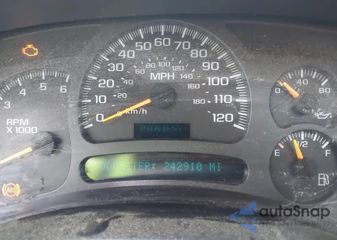 2003 Chevrolet Avalanche 1500 from USA, damaged, VIN 3GNEK13T83G153535